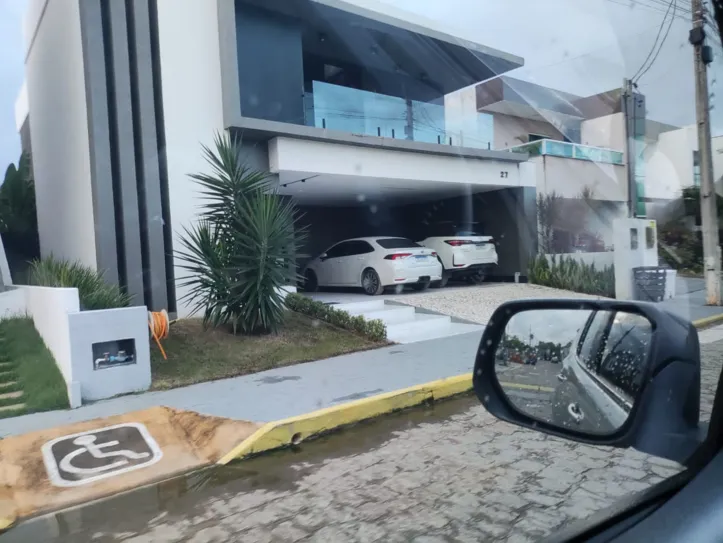 Casa de luxo em que o criminoso morava