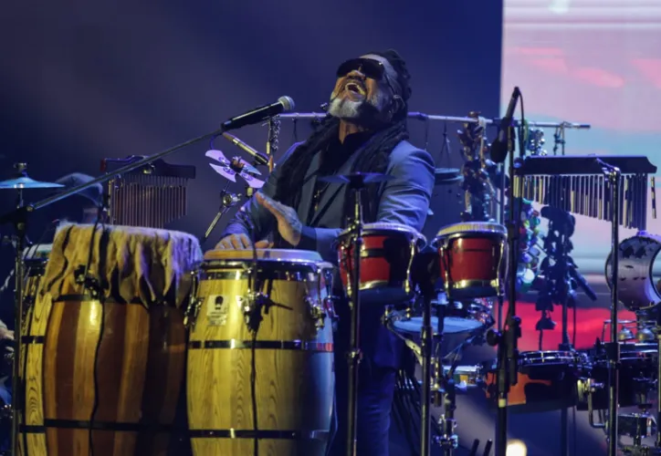 Evento contou com a presença de Carlinhos Brown