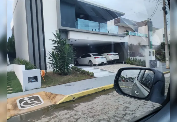 Casa de luxo em que o criminoso morava