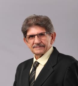 Irmão de Herzem, Edilson se coloca como herdeiro do legado político