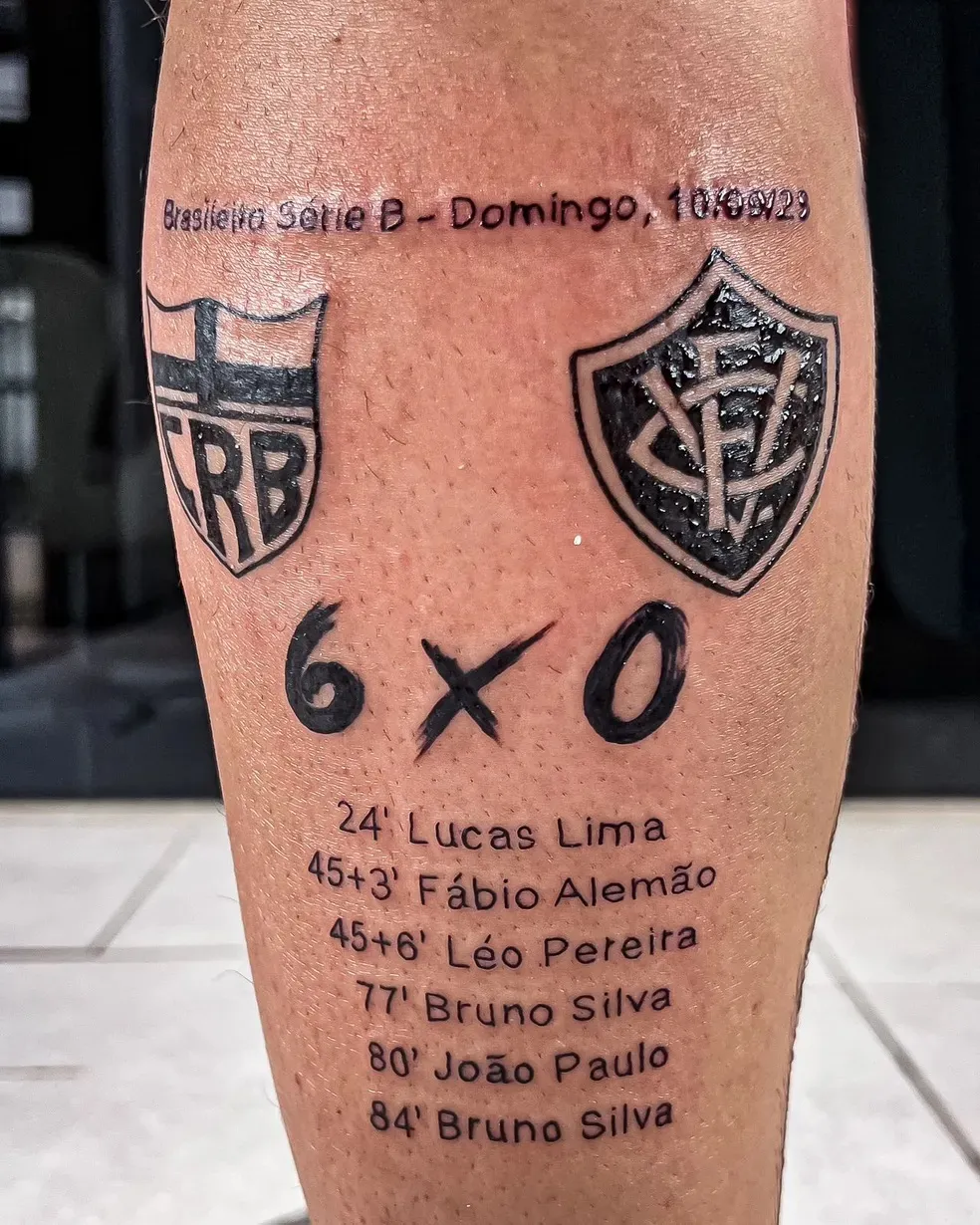 Imagem ilustrativa da imagem Assessor do CRB faz tatuagem da goleada contra o Vitória