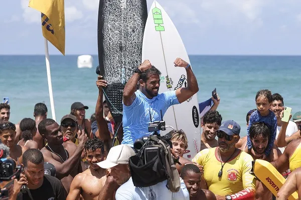 Edgard Groggia, campeão masculino