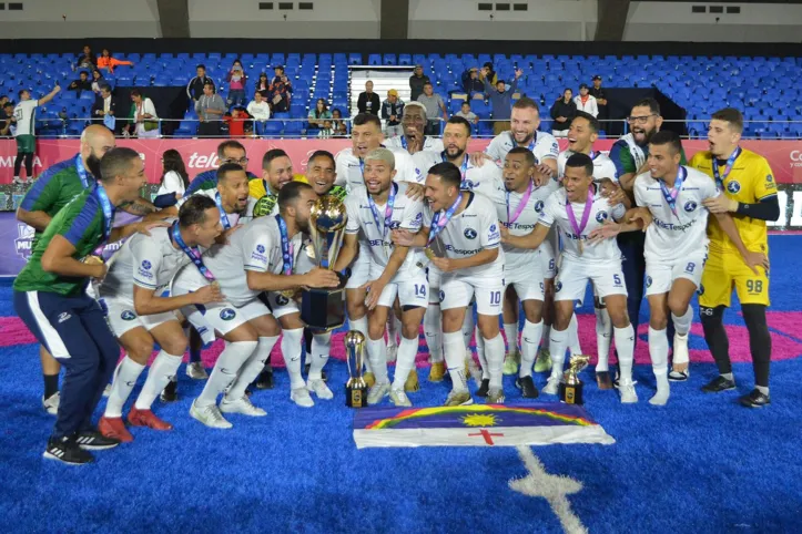 Time do Betesporte, de Pernambuco, comemora o título do mundial de Fut-7