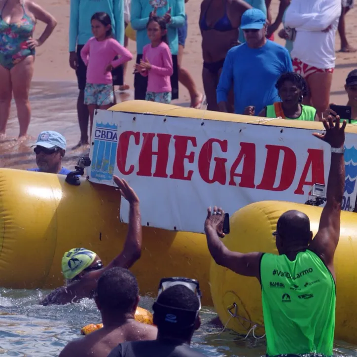 Allan recebido com festa na edição de 2016 da Travessia Mar Grande-Salvador