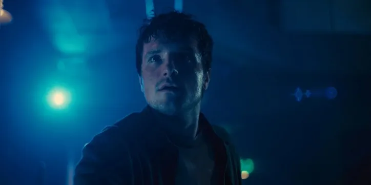 Josh Hutcherson em "Five Nights At Freddy's"