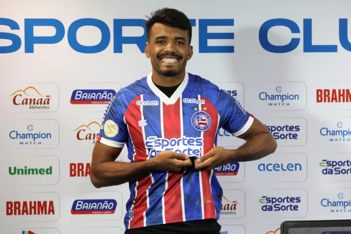 Mingotti jogou 13 jogos pelo Esquadrão; foi titular em sete