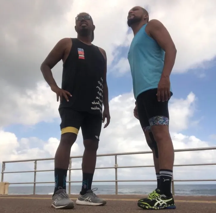 Alex e Renan são parceiros de corrida