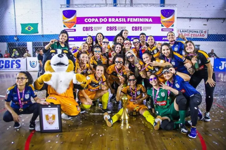 O Taboão foi campeão da Copa do Brasil de futsal feminino no ano passado