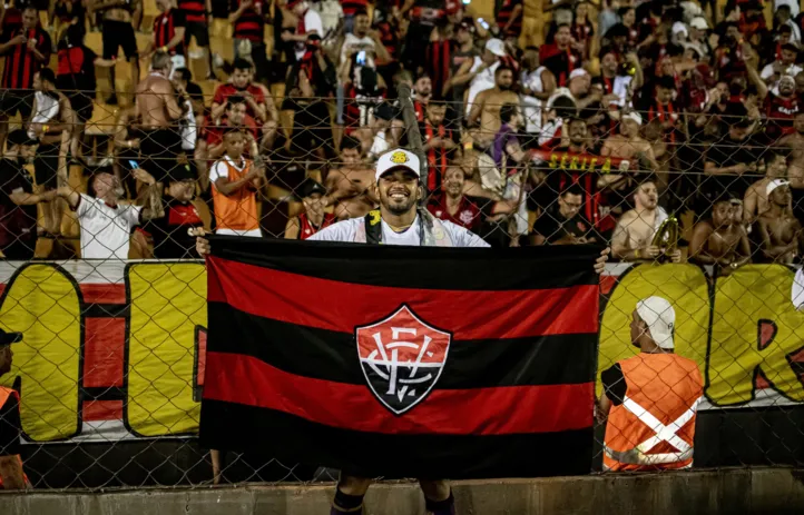 Imagem ilustrativa da imagem Arcanjo relembra tudo: trajetória, taça, torcida e volta à Série A