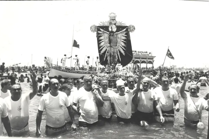O largo e os ritos religiosos ajudaram a Festa de Bom Jesus dos Navegantes a persistir