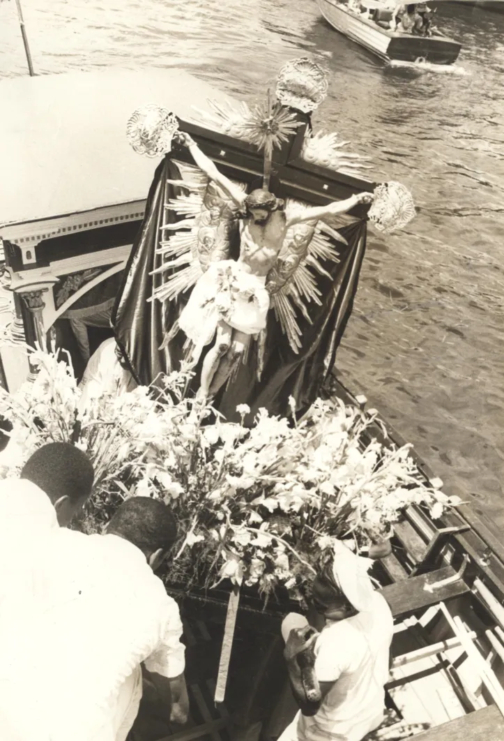 O largo e os ritos religiosos ajudaram a Festa de Bom Jesus dos Navegantes a persistir