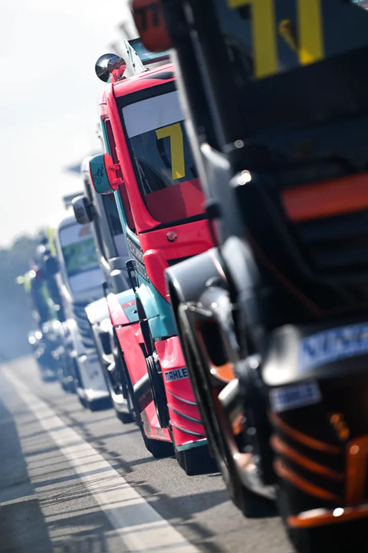 As máquinas  da Copa Truck estão prontas para um bonito espetáculo