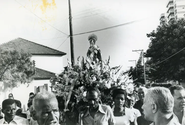 Festa de São Lázaro é caracterizada pela diversidade de elementos do catolicismo e das religiões afro-brasileiras