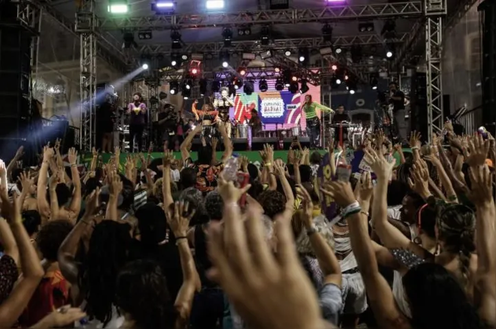 Cantora foi a primeira atração do palco principal do Circuito Batatinha