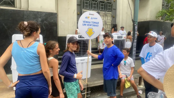 Ventiladores espalhados ao longo do trajeto