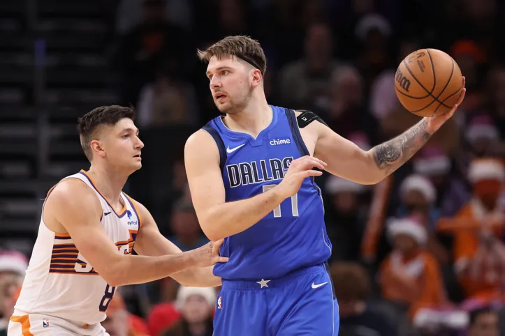 Doncic brilha contra o Phoenix Suns