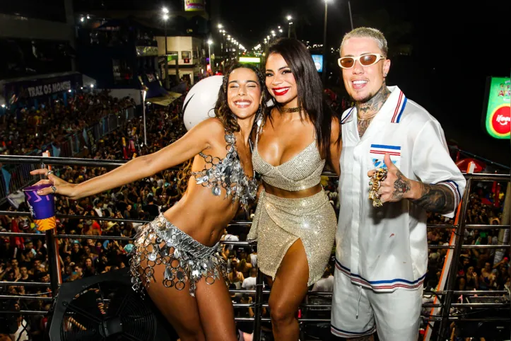 Mc Daniel, Lexa e Marina Sena no trio de Anitta