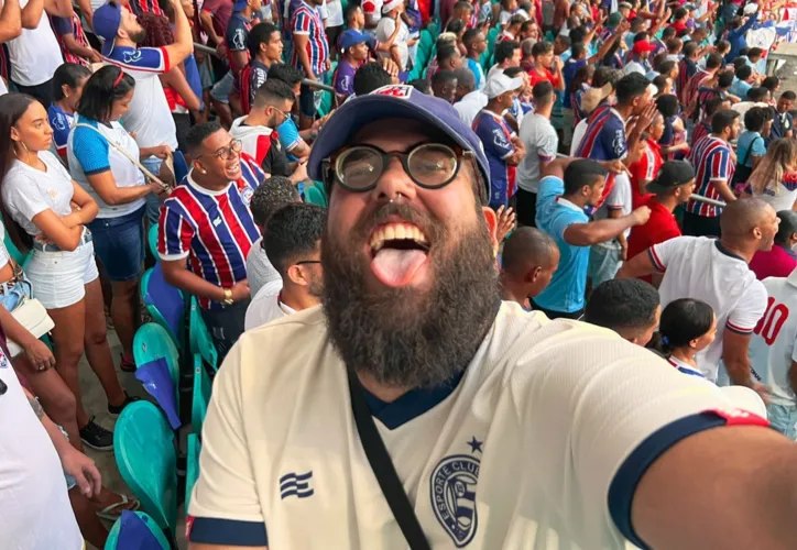 Matheus Barbaço em jogo do Bahia na Arena Fonte Nova