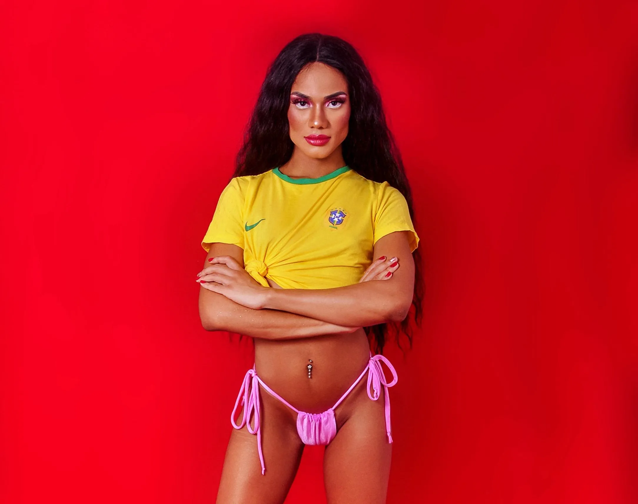 A cantora Nathalia Araújo, conhecida como A Ninfeta, já participou da Parada LGBTQIAPN+ e Carnaval de Salvador