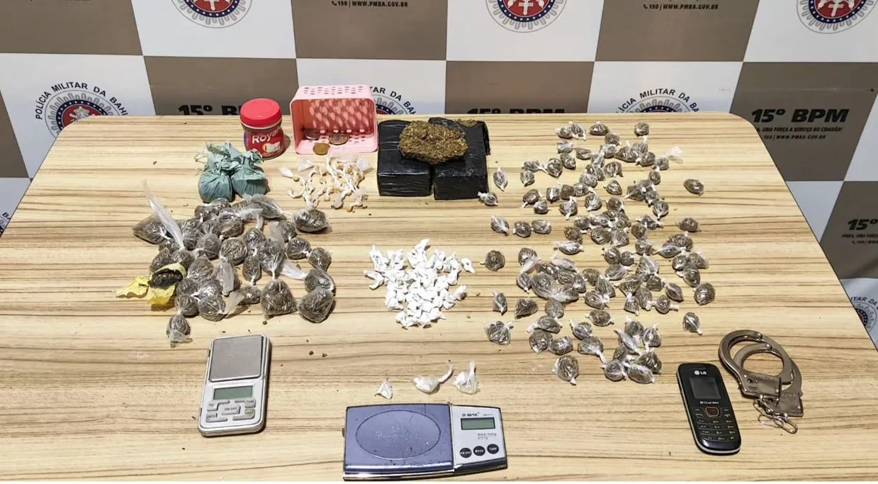 Imagem ilustrativa da imagem Denúncias anônimas ajudam a polícia a apreender 37kg de drogas na BA