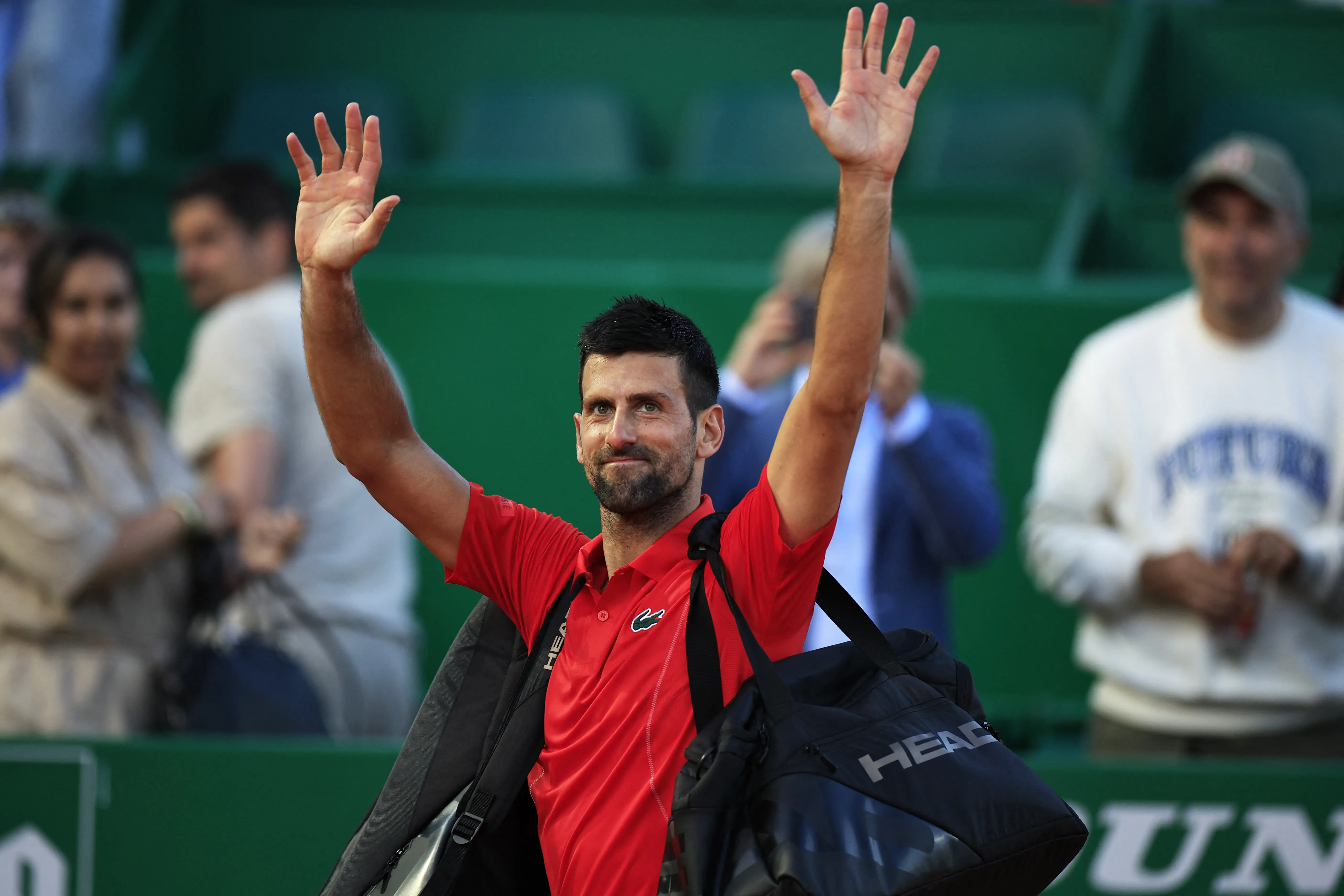 Novak Djokovic desiste do Master 1000 de Madrid