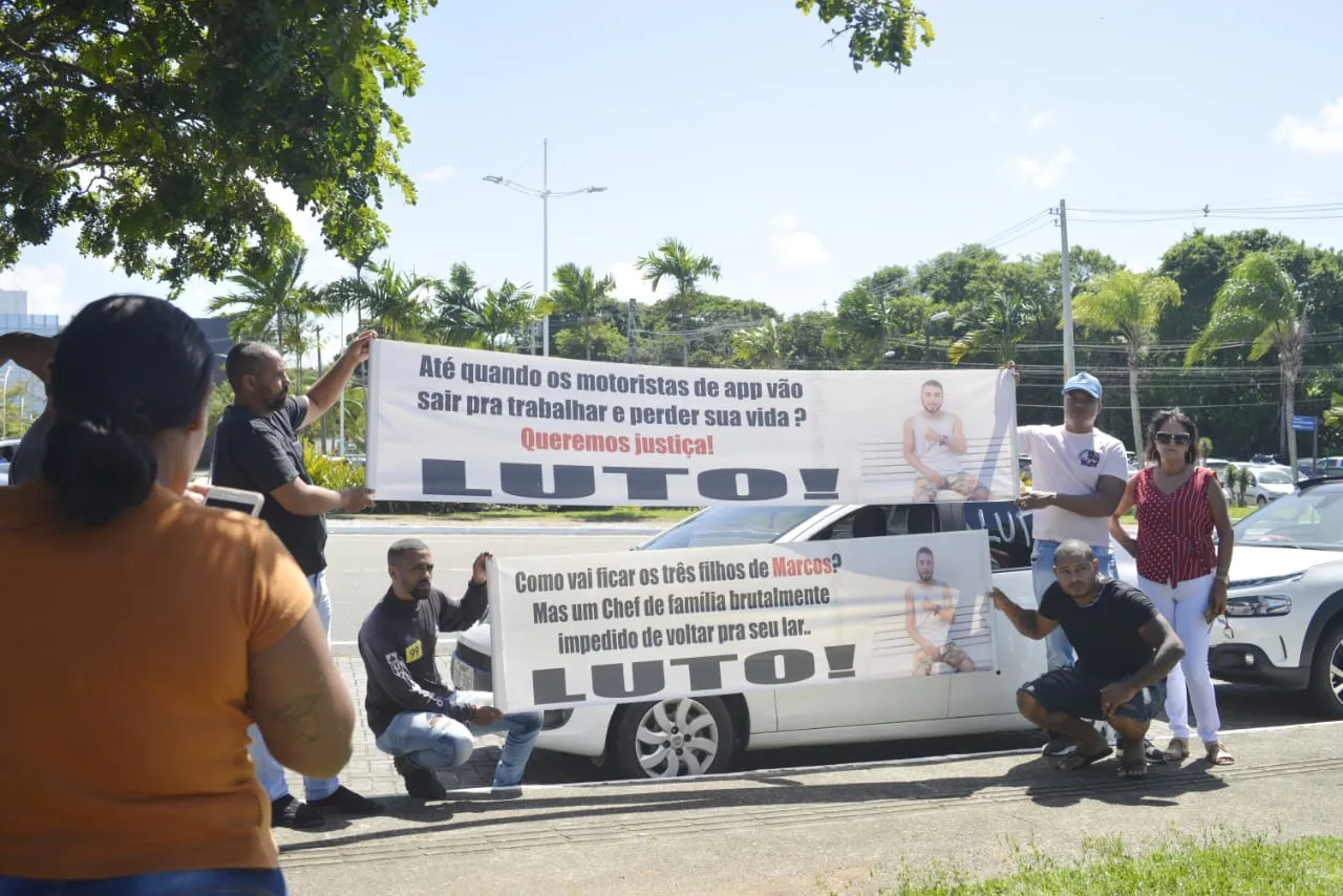 Imagem ilustrativa da imagem Motoristas por app protestam após latrocínio: "Pedimos mais segurança"