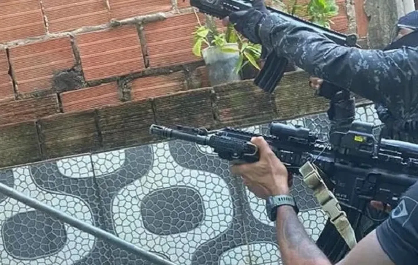 Equipes realizam policiamento em bairros do Subúrbio de Salvador