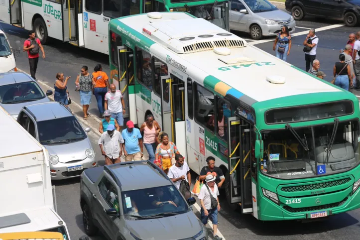 Imagem ilustrativa da imagem Bruno culpa rodoviários por transtornos na Estação da Lapa