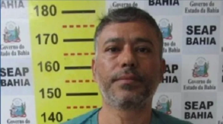 Ednaldo Freire Ferreira, o Dadá, de 43 anos, segue foragida da Justiça