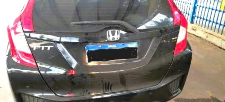 Honda FIT recuperado