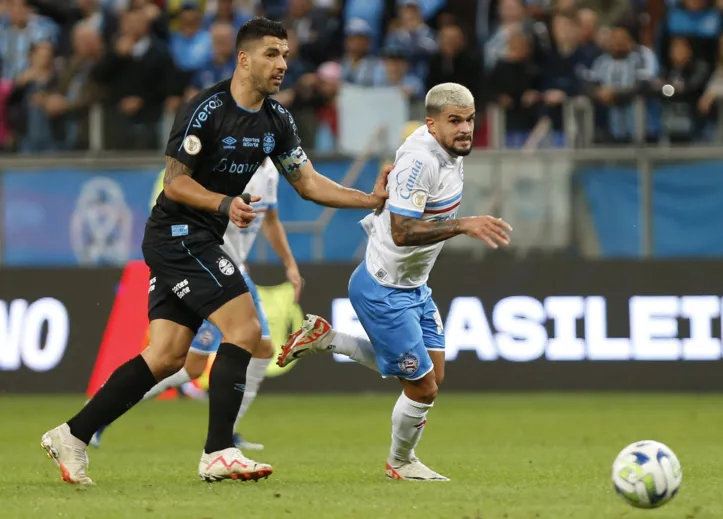 Confronto entre Bahia e Grêmio pelo Brasileirão