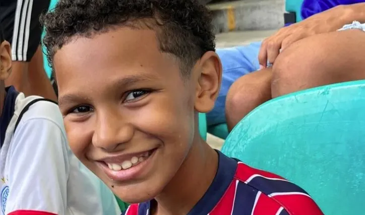 Ávine Lucca, de 11 anos, é o filho mais velho de Azânia Leiro