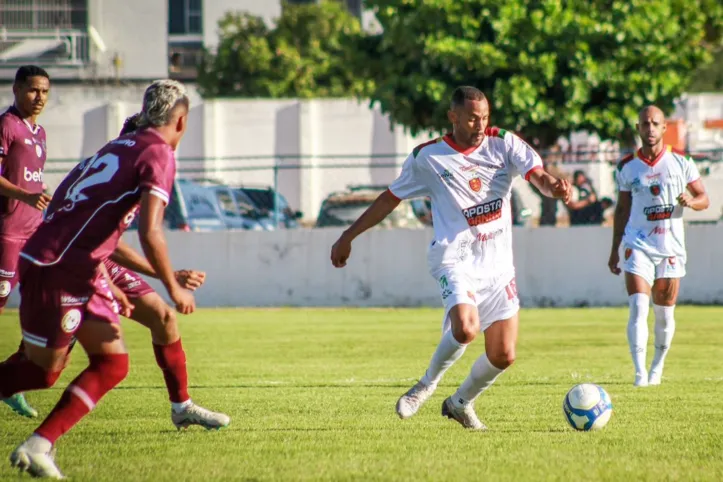 Jacuipense arrancou empate fora de casa