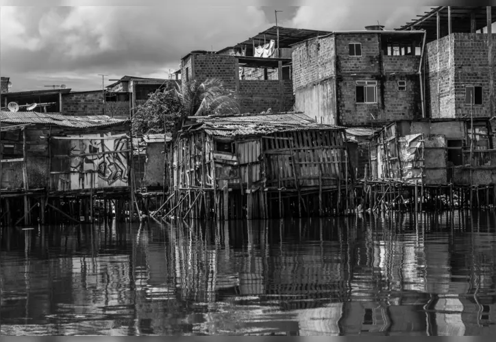 Casas em Alagados eram erguidas em cima da maré