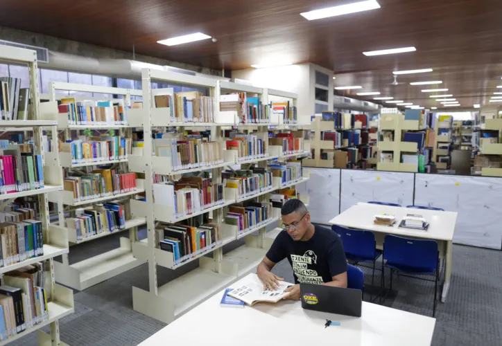 Edilon Santos começou a frequentar o local, ainda na adolescência