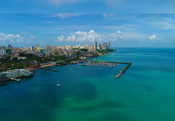 Imagem ilustrativa da imagem Salvador é celebrada pela força das águas