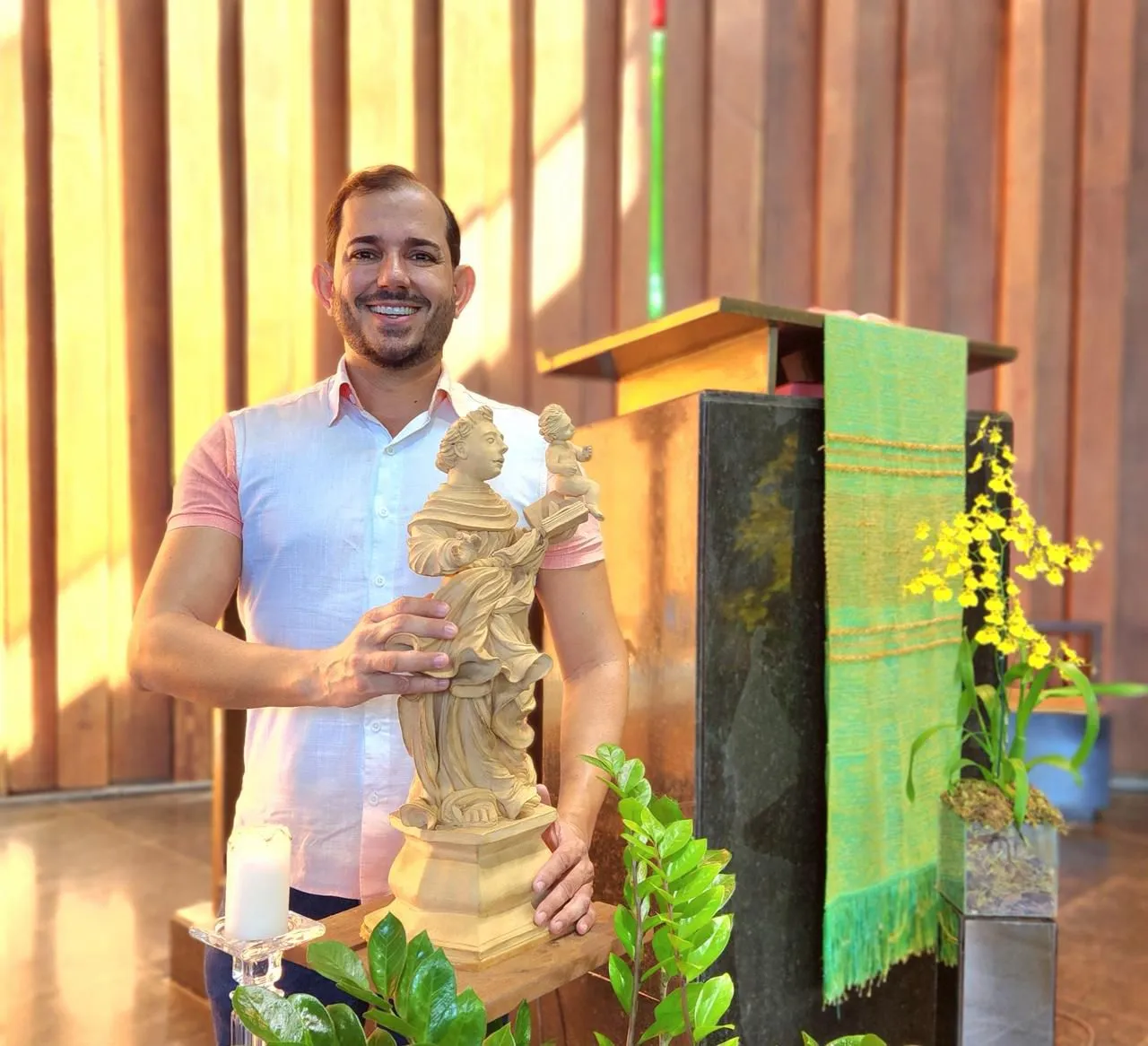 Advogado lançou CD em homenagem ao santo - Foto: Arquivo pessoal