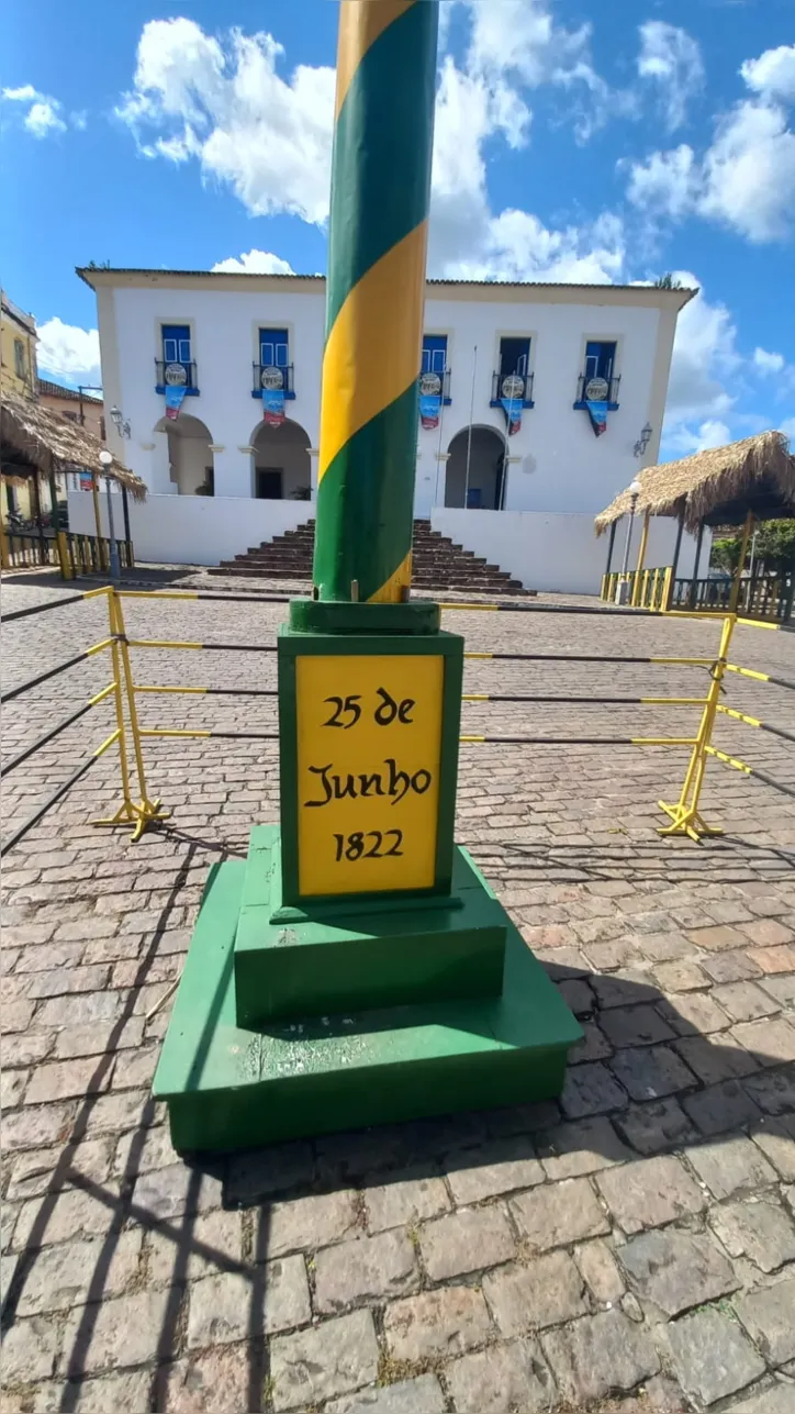 Monumento em Cachoeira exalta o 25 de Junho