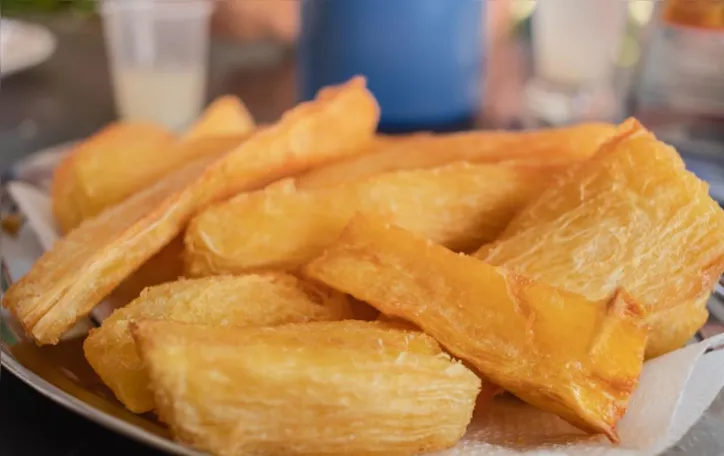 Aipim frito também é costumeiramente consumido na Bahia