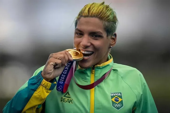 Ana Marcela Cunha, maratonista aquática classificada para os Jogos Olímpicos de Paris