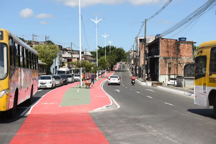 Avenida Suburbana passou por intervenções da prefeitura de Salvador