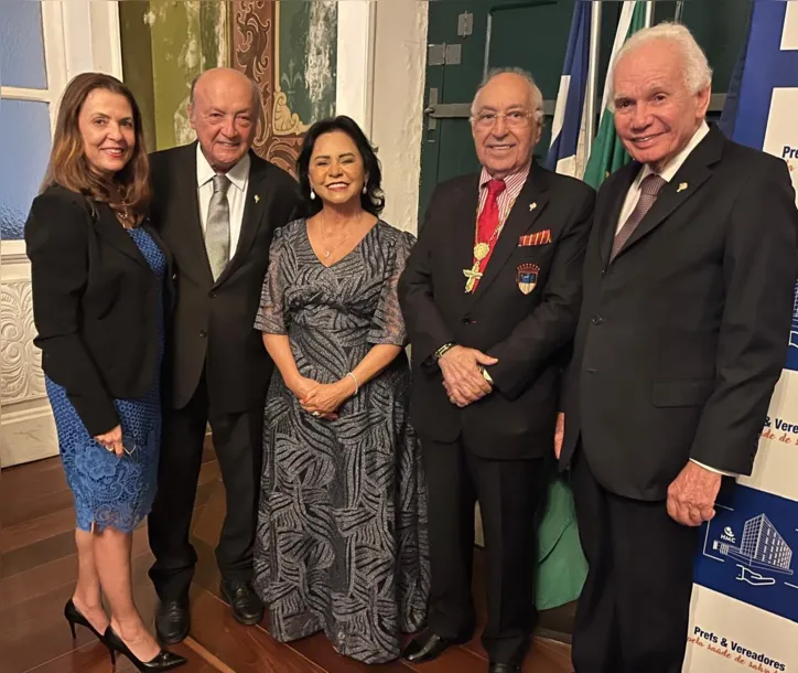 Imagem ilustrativa da imagem Desembargadora Maria de Fátima recebe “Medalha do Mérito Ambiental”