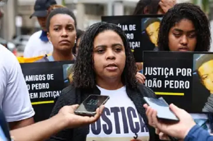 Imagem ilustrativa da imagem Família de João Pedro protesta contra decisão que absolveu policiais