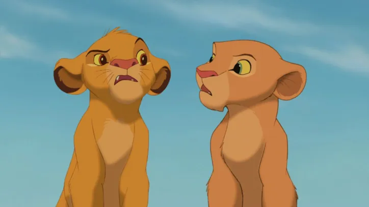 Simba e Nala são amigos na versão de 1994