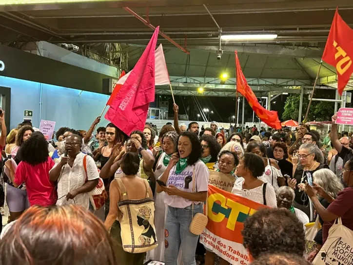 Protesto foi realizado na Estação da Lapa, na última sexta-feira