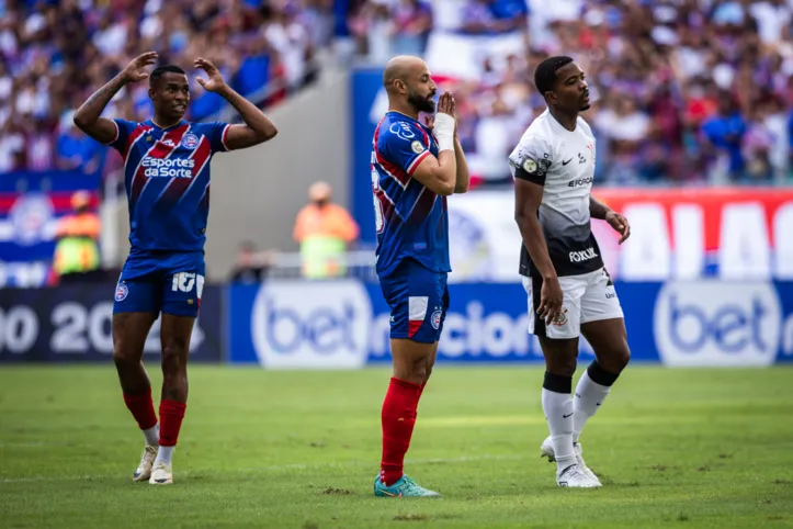 Lance do jogo entre Bahia e Corinthians