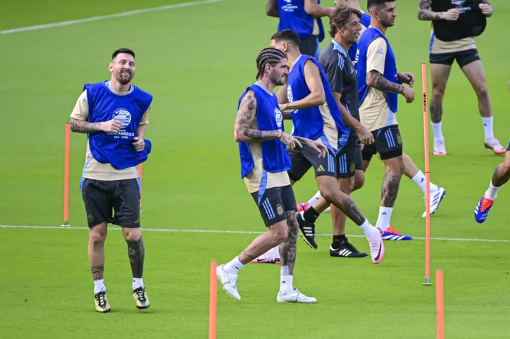 Seleção argentina teve variação tática na Copa América