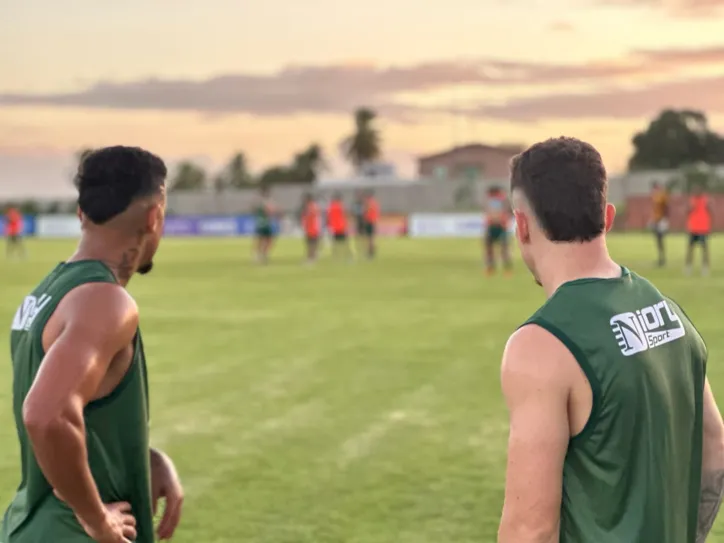 Jogadores do Fluminense durante treino