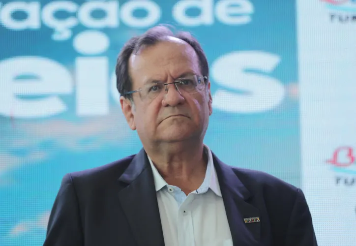 Secretário Maurício Bacelar