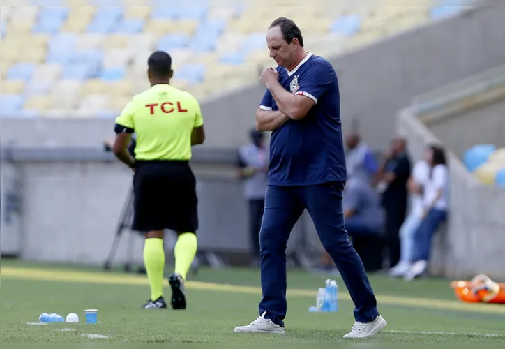 Rogério Ceni volta ao Maracanã como treinador do Bahia